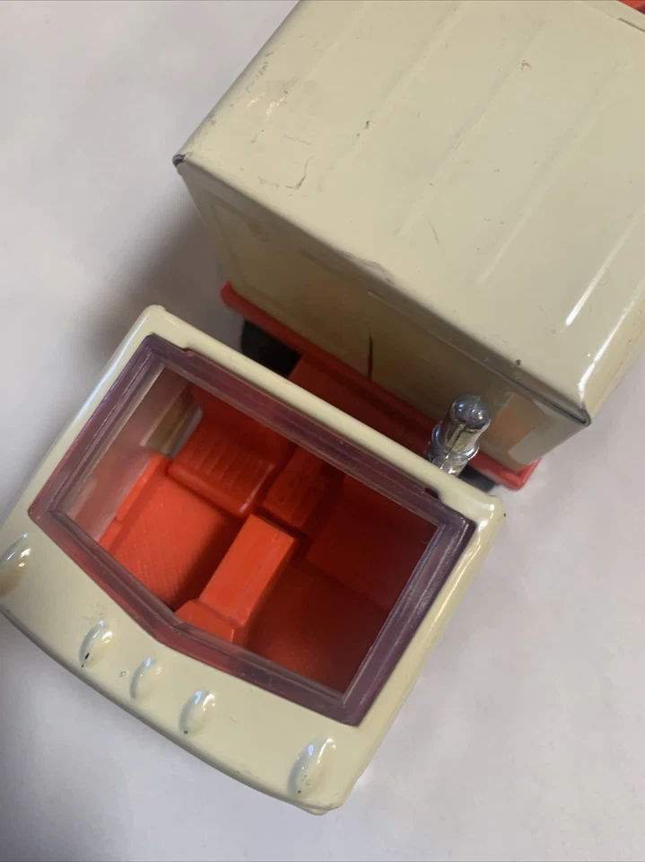 ¡Camión y camión Buddy L Stables Tin Mack con caballo! 1980 Hecho en Japón Foto 3 de 4