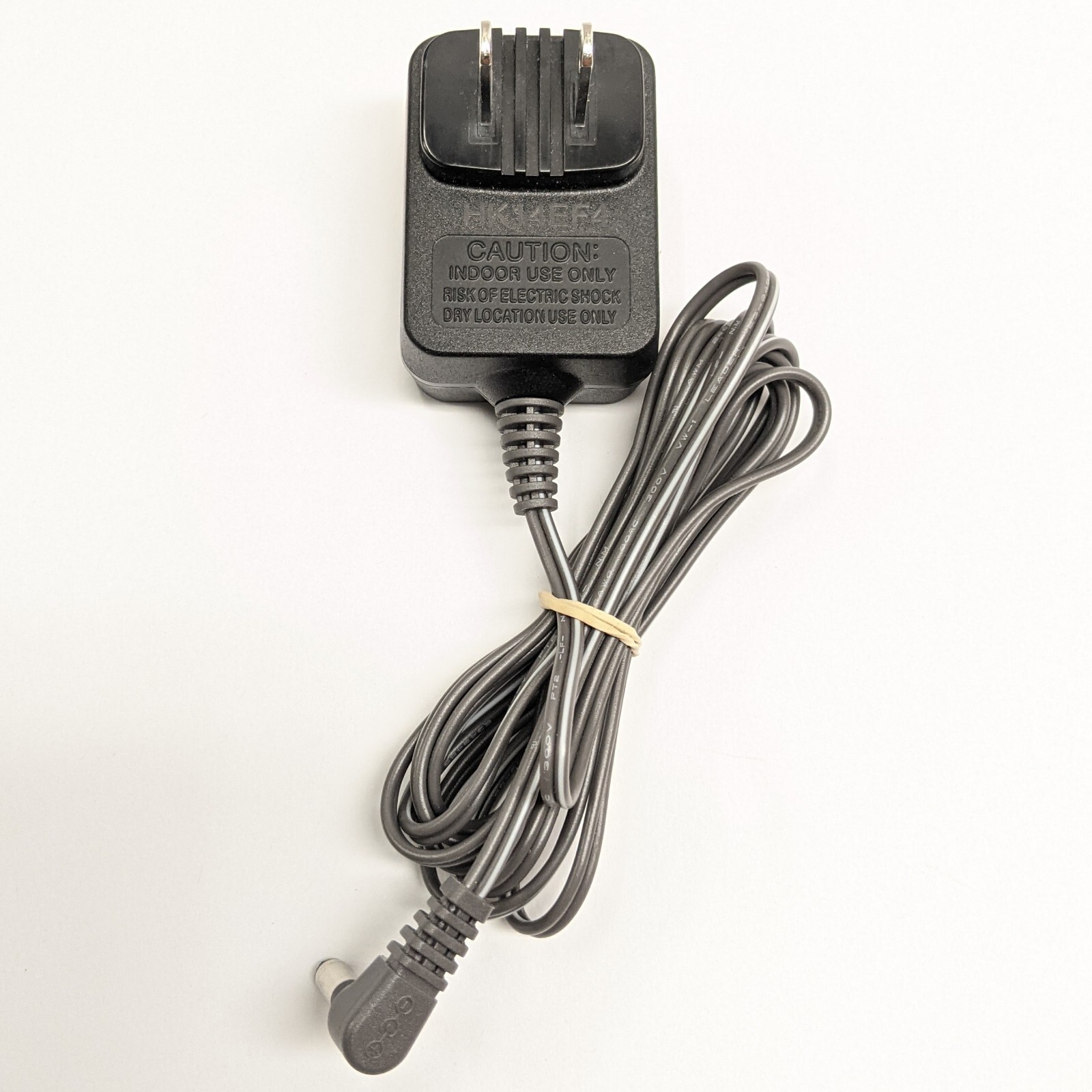 Genuine PANASONIC PNLV226 PNLV226Z AC POWER SUPPLY 5.5V 500mA OEM