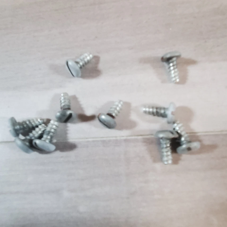 Barbie Piscina Casa de Sueños Soportes Tornillos MATTEL 1980 Lote 5 De Colección Foto 2 de 4