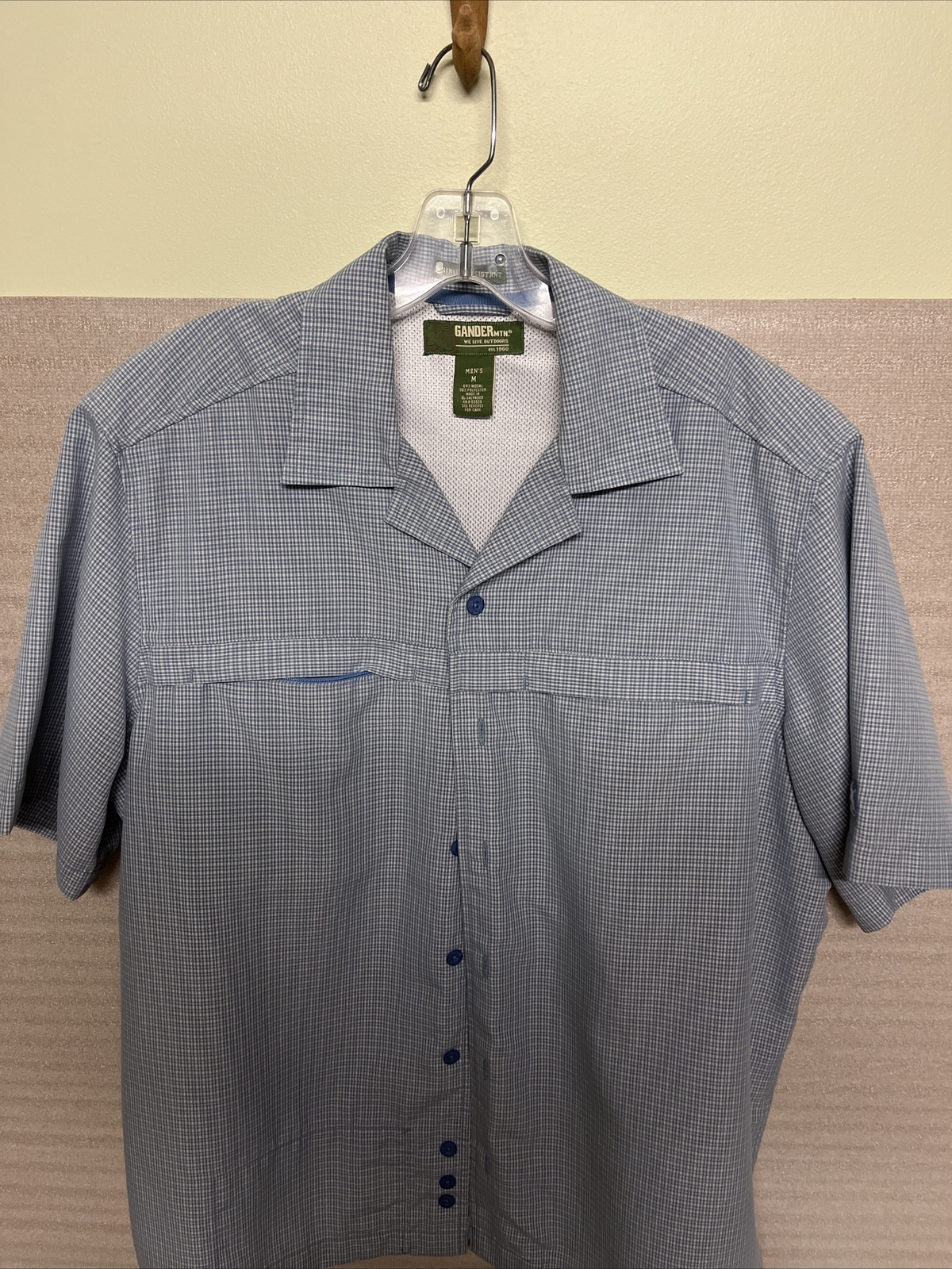 Gander Mountain Guide Series Men’s Medium Fishing / Outdoor Shirt Blue Check