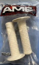 Ame old school Bmx grips, mongoose, gt, haro, redline, hutch, torker, pk ripper.