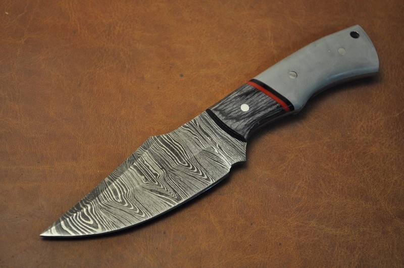 Custom Handmade Damascus Steel Knife With Resin Handle With Cover 258