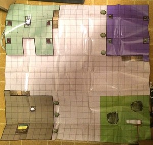 MARVEL DC HEROCLIX - INDOOR 1 MAP OUTDOOR 2 MAP 2002 WIZKIDS 36 X 36