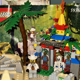 LEGO Adventurers 4 Rare Sets w/ Instructions Sphinx Desert 5902 5921 5936 5978