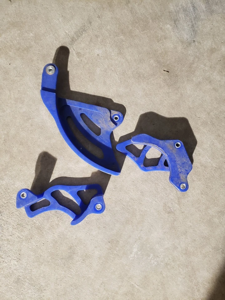 T.M. Designworks Case Saver azul/cubierta de disco trasero/cubierta de freno YAMAHA YZ250F Foto 3 de 3