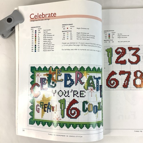 Lote de 2 libros de instrucciones y proyectos de punto de cruz 122 patrones manualidades costura - Imagen 14 de 18