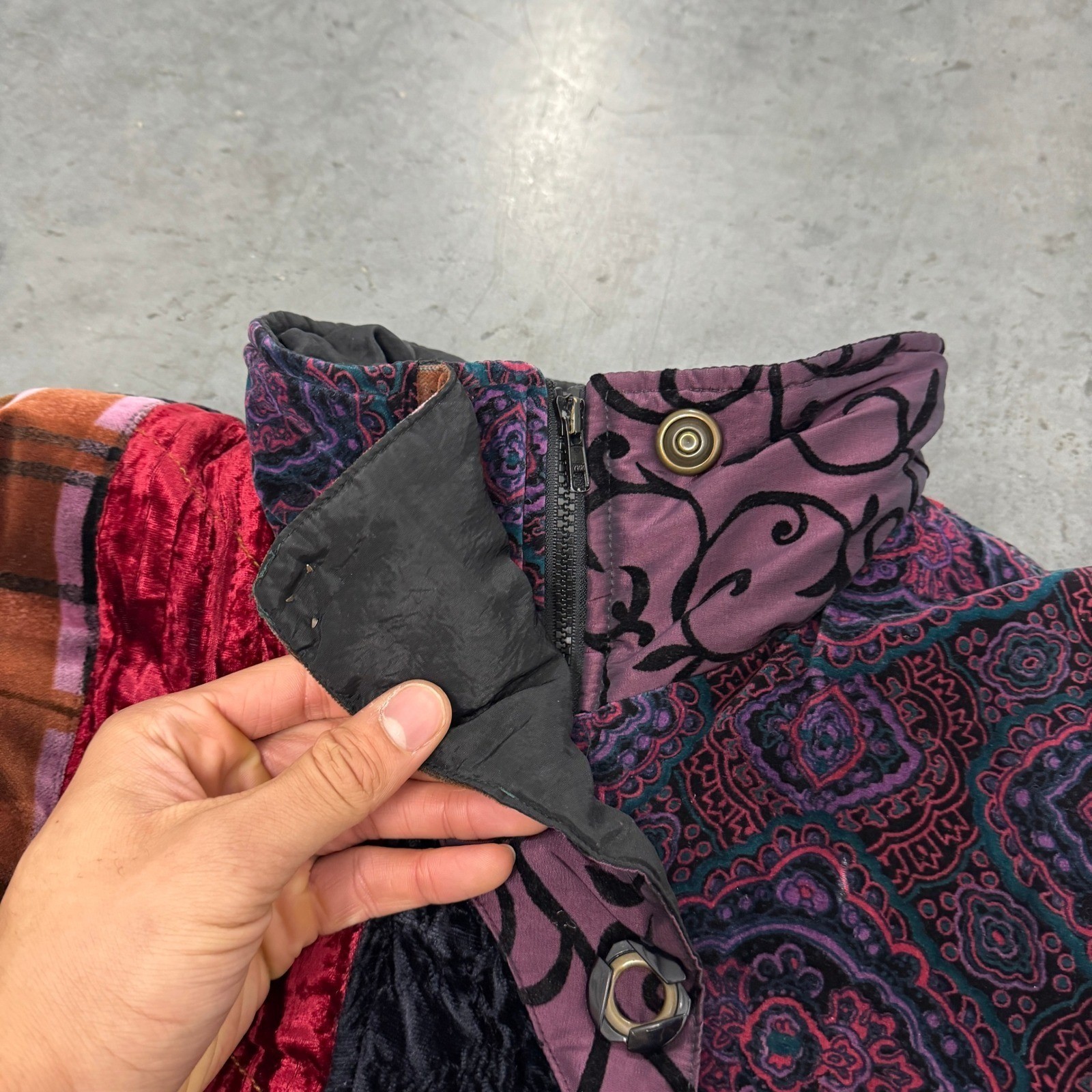 Vintage Unique Patchwork Quilted Jacket Womens Co… - image 3