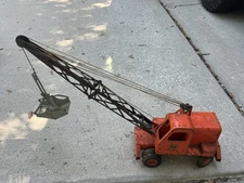 Vintage Unit Crane & Shovel Corp Charles Doepke Model Toy Co. 1949-1954 ; Orange