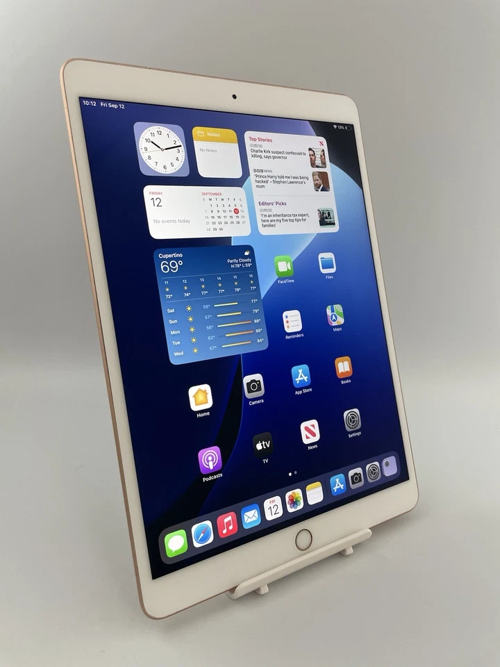 Apple iPad Air 3rd Gen A2123 10.5" Rose Gold Unlocked 64GB 3GB Ram iPadOS Tablet - Image 2 of 4