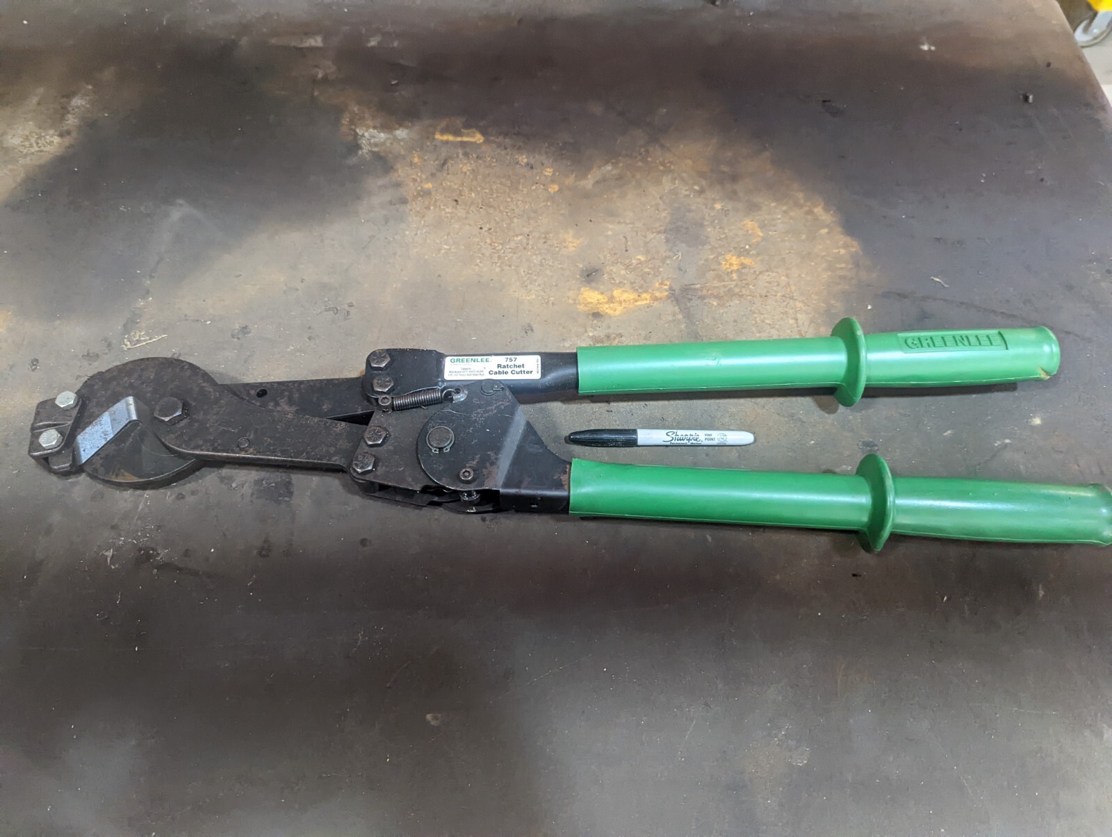 Greenlee 757 Ratcheting Cable Cutter eBay