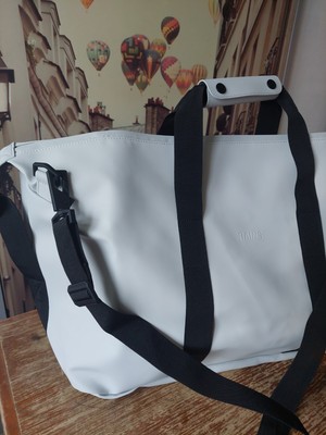 Rains Reisetasche Weekender groß, Hilo Weekend Bag Large, Farbe ash, grau  30x60