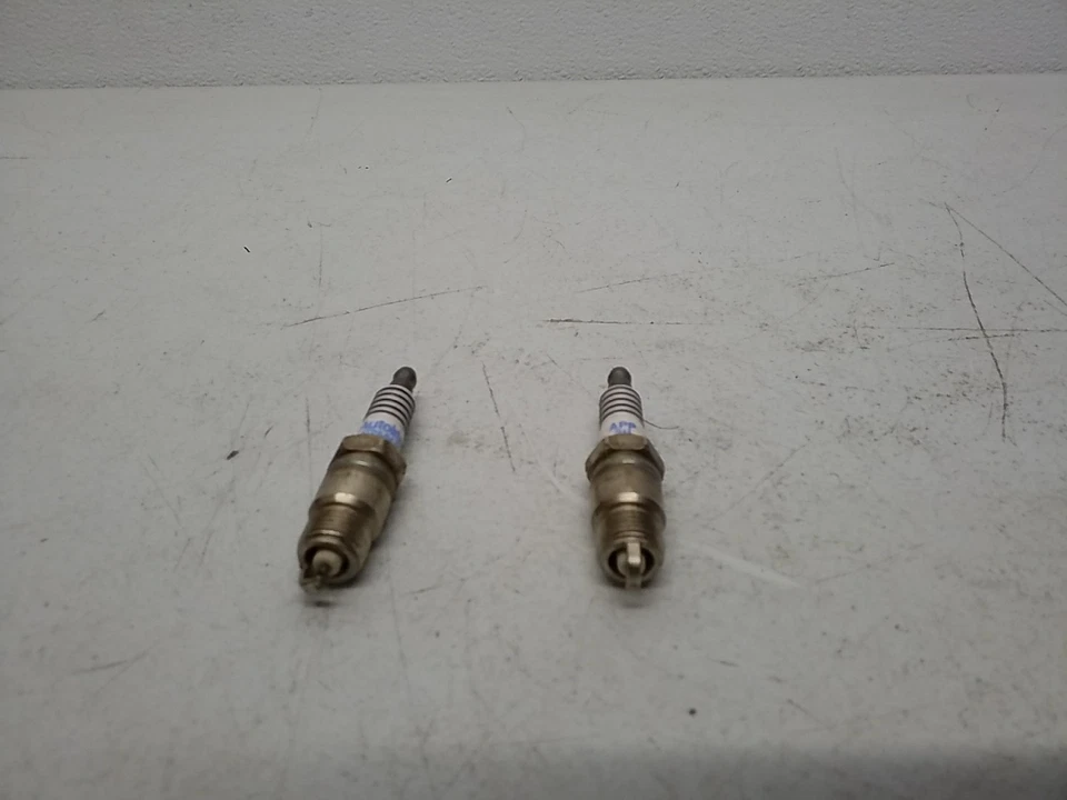 Bujías APP24 Autolite Platinum Pro - Lote de 2 bujías de alto rendimiento Foto 3 de 4