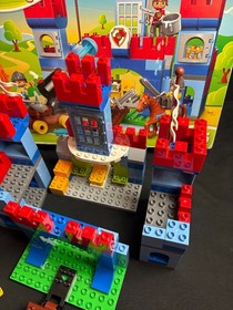 2014 Lego Duplo 10577 Castle Big Royal Castle