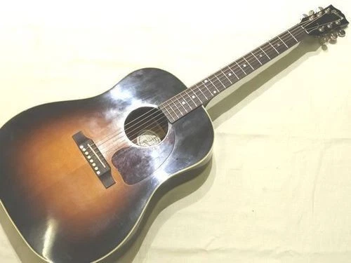 Guitarra eléctrica acústica estándar Gibson J-45 Sunburst con estuche rígido ...