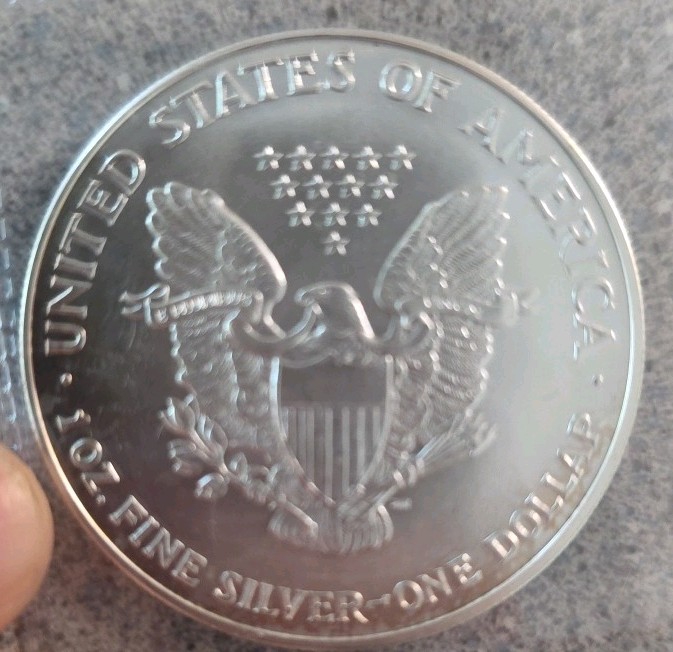 American Eagle Walking Liberty 1999 - 1oz .999 Fine Silver