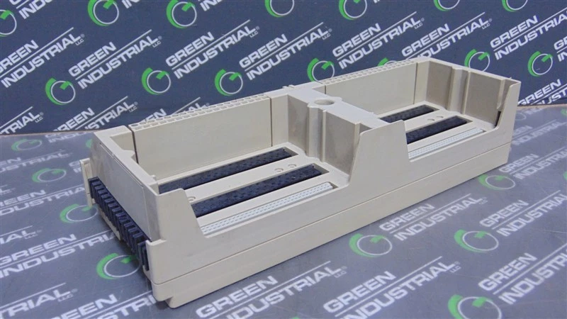 Base de control de proceso de ovación Westinghouse Emerson usada Foto 3 de 3