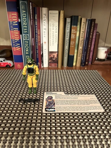 GIJOE Airtight 1985 V1 Near Complete  Hasbro Vintage W/ File Card See Pics