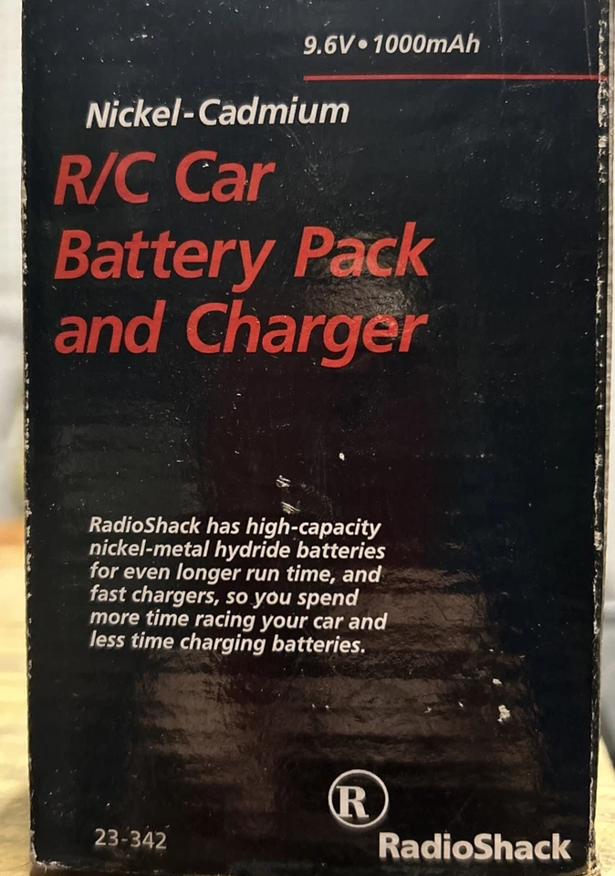 RadioShack 9.6V 1000mAh NiCd/NiMH RC Battery Pack & 5 Hr 12V Charger 23-342 - Image 2 of 3