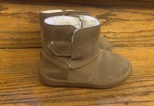 UGG Shearling Beige Boots Slip On Adjustable Toddler Girls 9