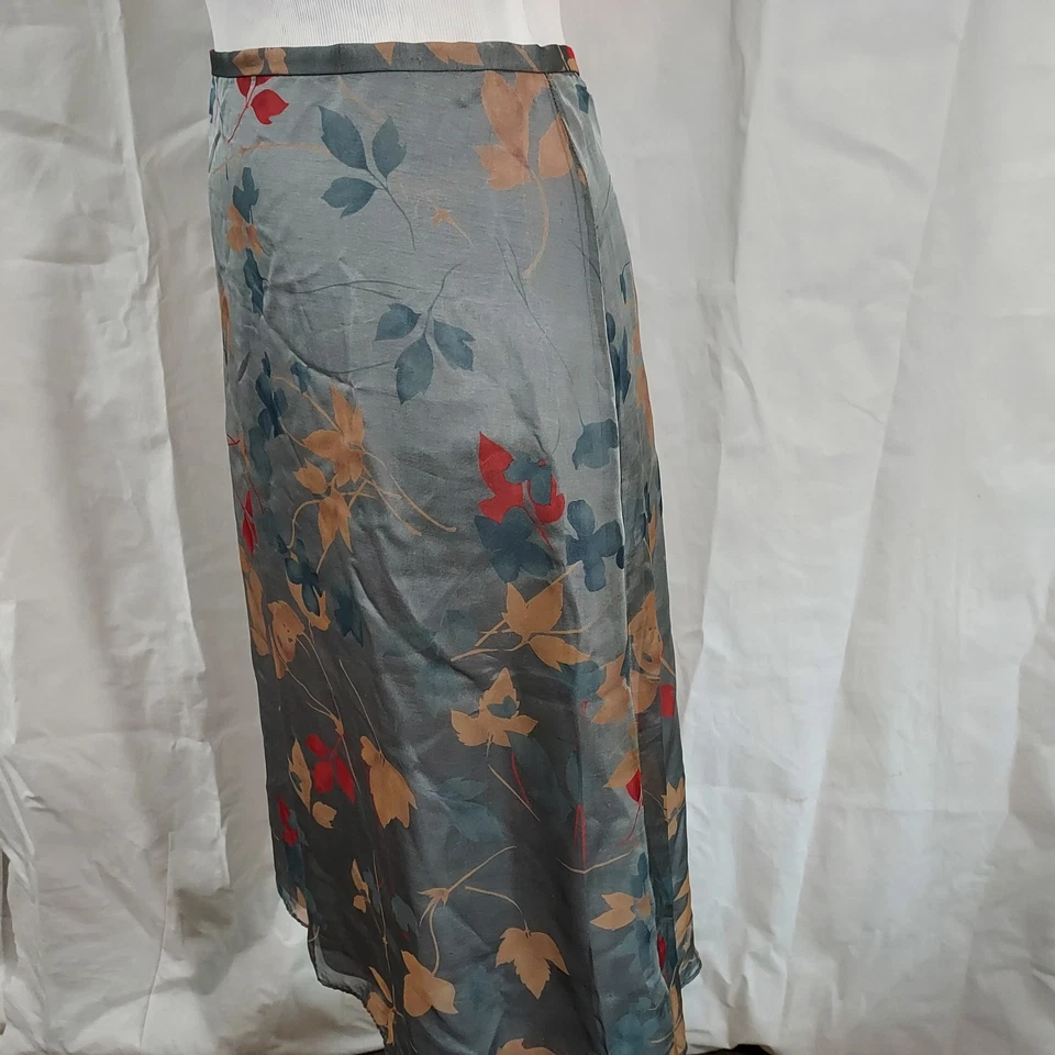 Oscar De La Renta Silk Skirt Womens Size 12 Flowy Floral A Line Knee Length NEW - Image 4 of 4