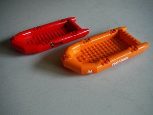 lego orange boat