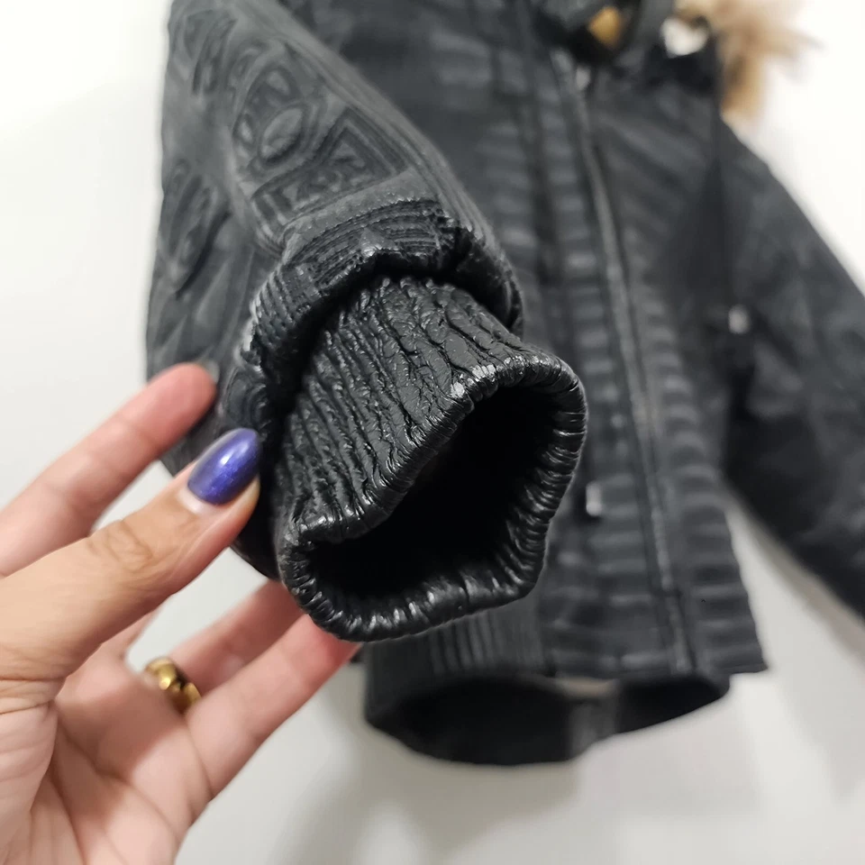 Пустыня хорошо кожаная куртка черный вышивка меха с капюшоном выстеганная атласная подкладка S - Изображение 4 из 4