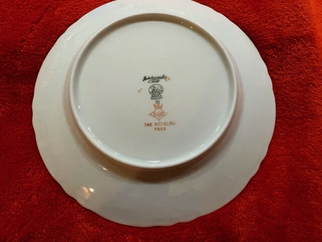 Lorenz Hutschenreuther Selb Bavaria Pasco Germany Richelieu Salad