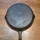Vintage Griswold No 7 (701I) Cast Iron Skillet Groove Handle
