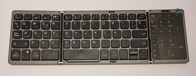 MoKo Faltbare Multi-Bluetooth Tastatur mit Touchpad & Ziffernblock auf Spanisch