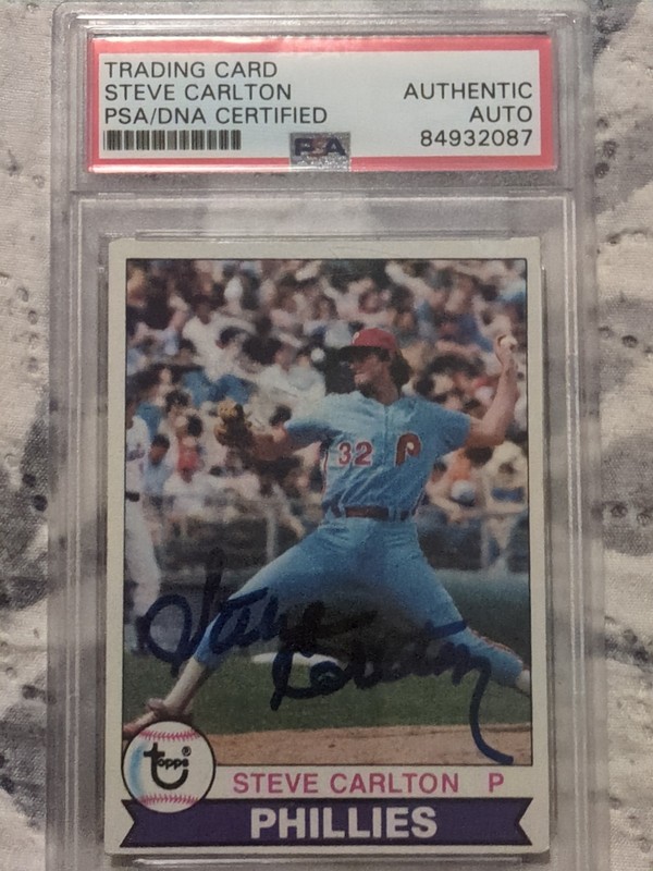 STEVE CARLTON Phillies Signed 1979 Topps Baseball Card #25 PSA Authentic Auto