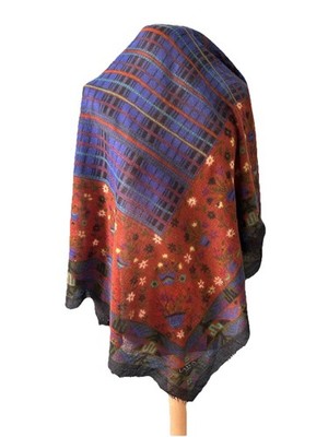 S22# Lanvin wool multicolore Shawl 50/48 inch has pulled thread