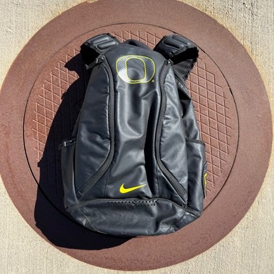 Oregon Duck Team Issued Athlete Backpack, Football Player Exclusive Nike RARE