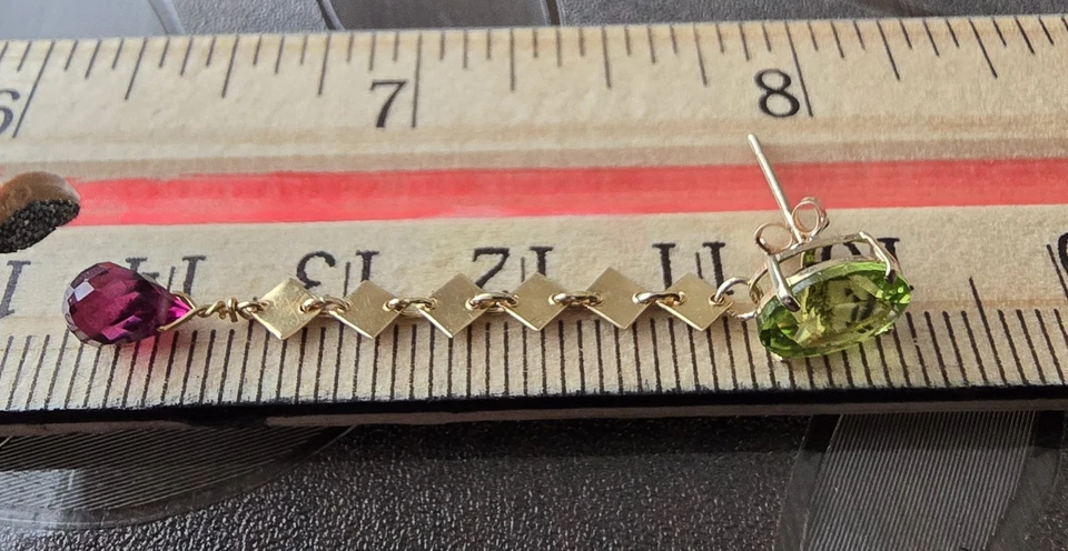 14K Yellow solid Gold  Earring in 2CT peridot and Garnet dangle TW 1.84Gms - image 3 of 4
