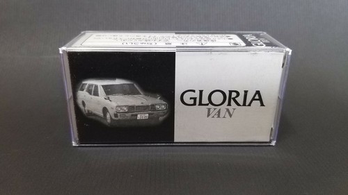 Tomica No.47 NISSAN GLORIA VAN ~1/65 - Picture 5 of 5