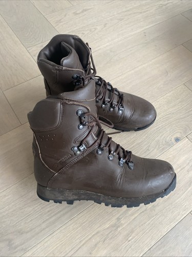Iturri Brown Leather Patrol Boots Uk 7M #C1