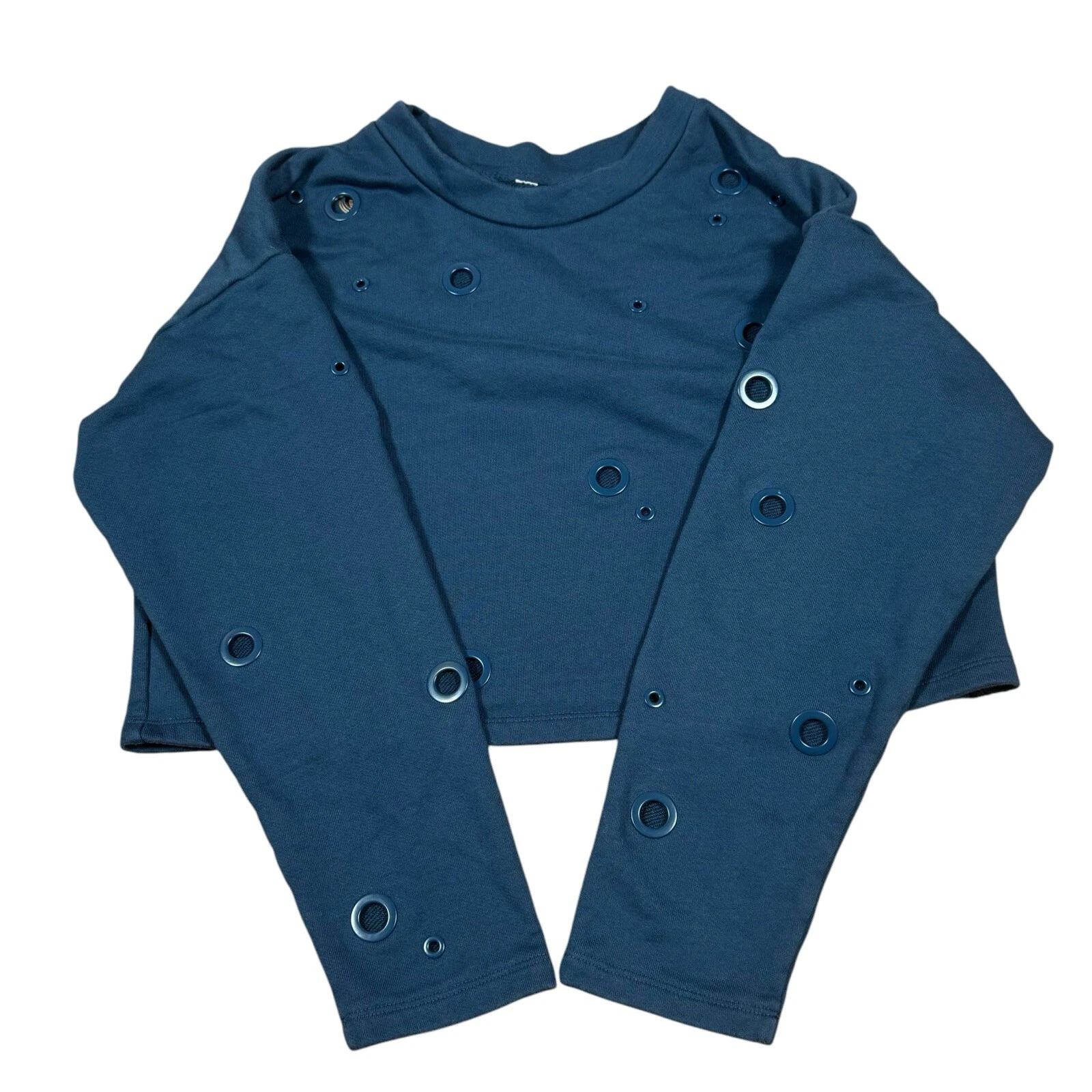 alo-yoga grommet cadence cropped crew neck athleisure sweatshirt