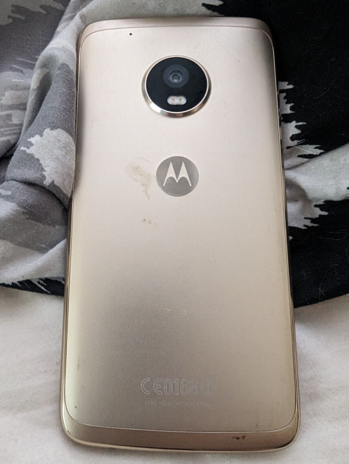 Motorola Moto G5 Plus - 32GB - Fine Gold (Unlocked) Smartphone