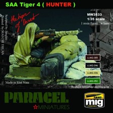 PARACEL MINIATURES MODERN WAR SERIES MW 3533 SAA TIGER4 HUNTER 1 FIGURE  BASE