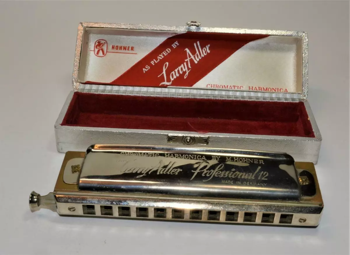 VTG The Larry Adler Professional 12 Chromatic Harmonica M.Hohner 12 holes Key C