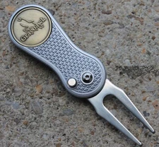 GRAYHAWK GOLF CLUB ARIZONA HANGOUT Logo Golf Ball Marker Switchblade Divot Tool