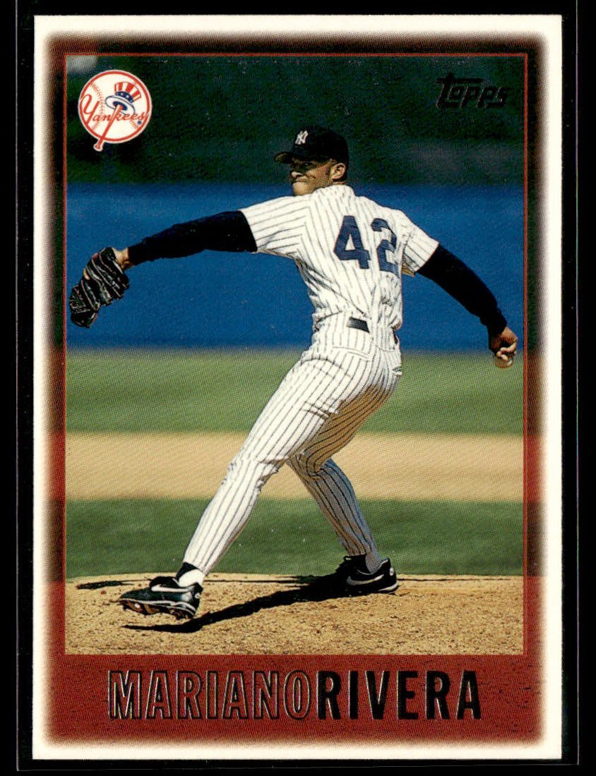 1997 Topps #256 Mariano Rivera Baseball Card 1002L