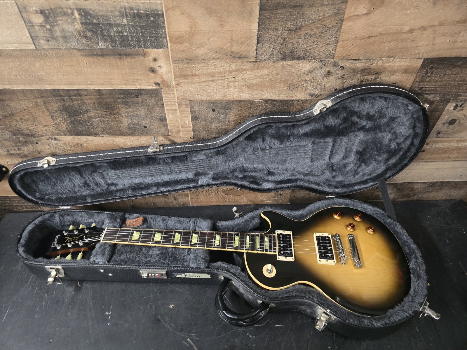 2007 Gibson Les Paul Classic 1960 Reissue Vintage Sunburst  W/Ohsc 9.1 Lb