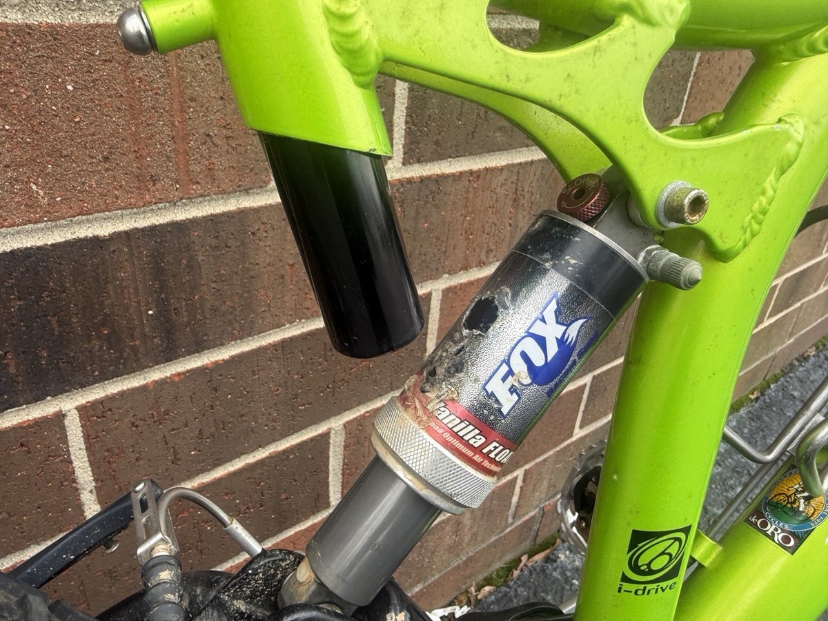 Vintage GT XCR2000 I drive Full Suspension MTB Bike 19