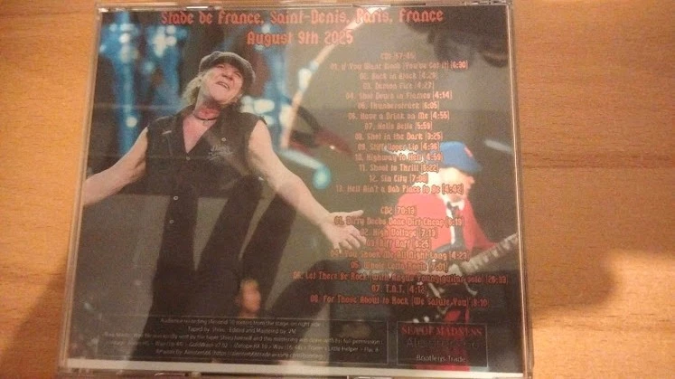 ACDC  LIVE A PARIS 09-08-2025 - Image 4 of 4