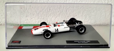 FORMEL 1  1:43  J. SURTEES  HONDA RA300  1967   F1 COLLECTION / PANINI - Bild 1 von 3