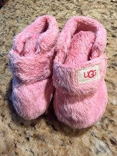 UGG Pink Bixbee Baby Booties S/N 1103497I