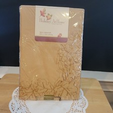 NEW Cutwork Tablecloth Honey Gold "Leaf Impression" 60 x 102 Oblong