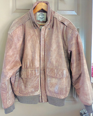 VTG G-III Global Identity Leather Bomber Jacket Mens M USA Map Lined Distressed