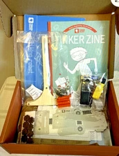 NEW KiwiCo Kiwi Crate Science Kit Walking Robot Building set Engineering Tinker