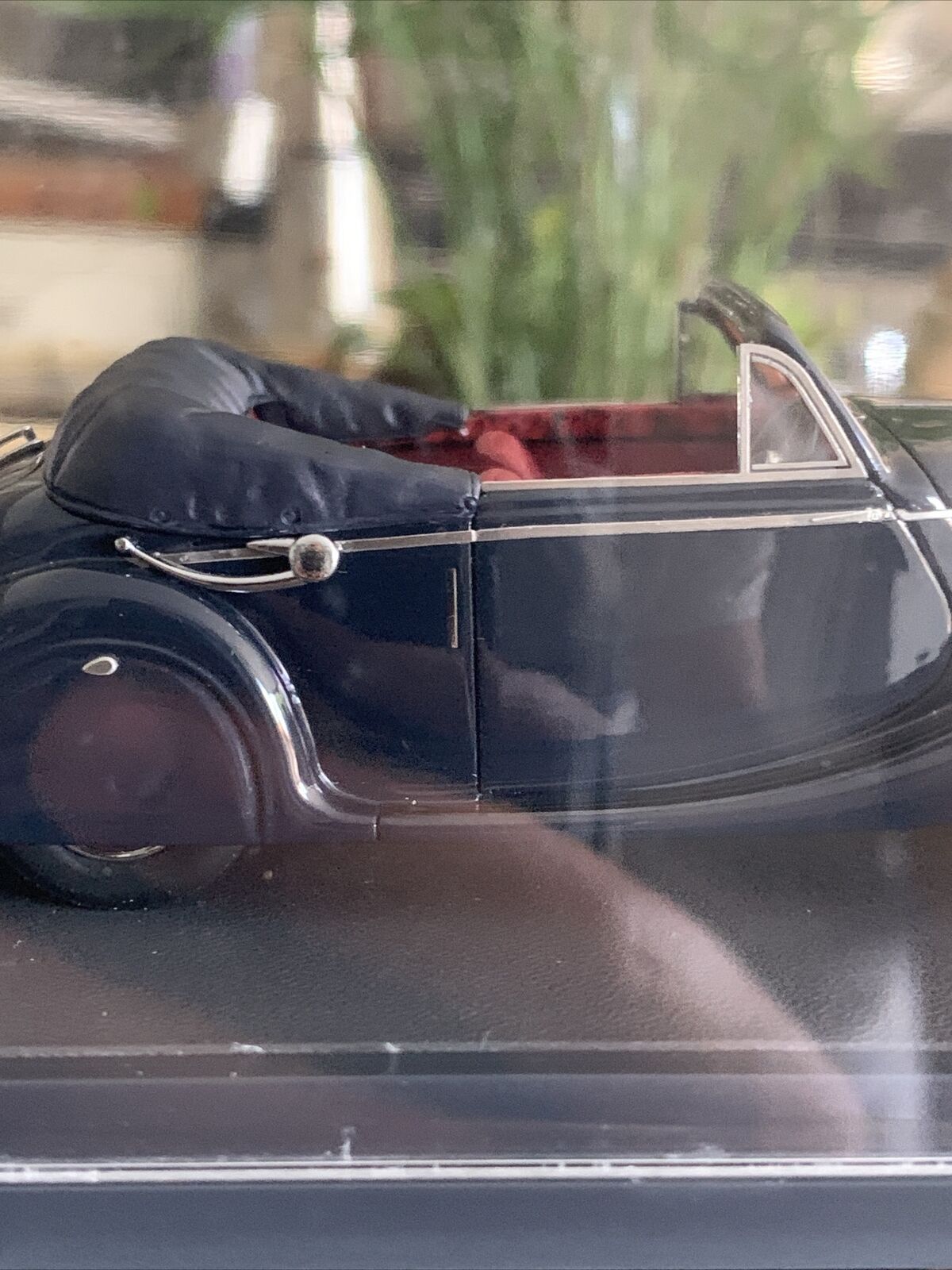 Foto 5 di 24